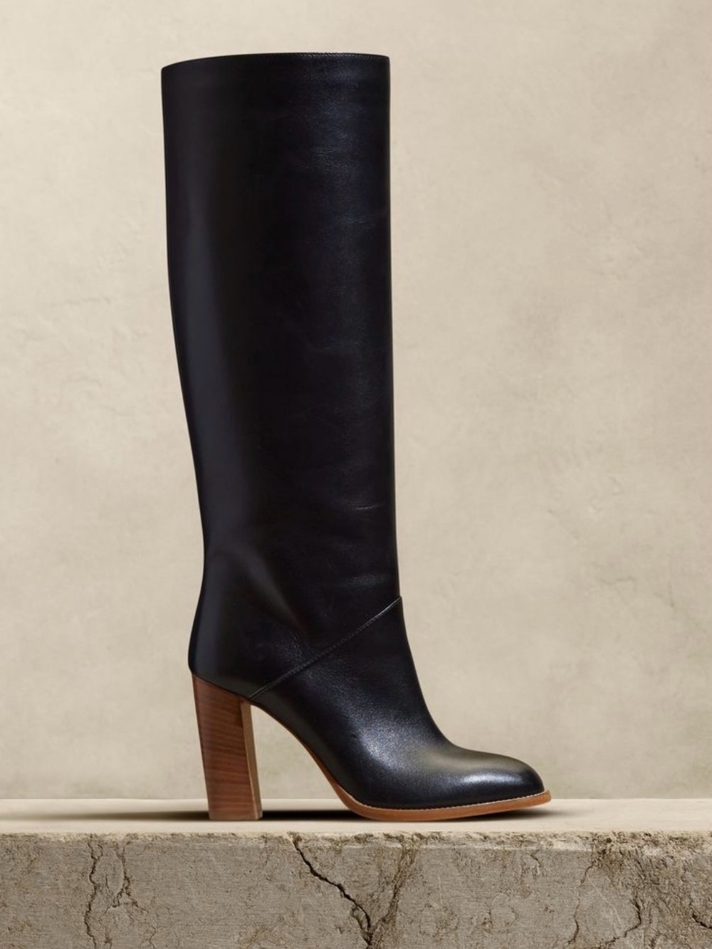 NEW Banana Republic Lorca Tall Black Leather Boots Retails for $400 Size 10